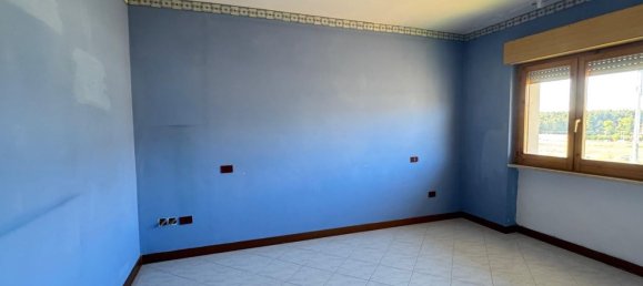 4 Schlafzimmer Wohnung in Avezzano, Italy, Nr. 345292 16