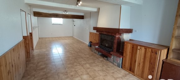 3 bedrooms House in Coincy, France No. 155906 3