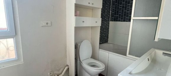 1 bedroom Apartment in Les Pavillons-sous-Bois, France No. 173859 5