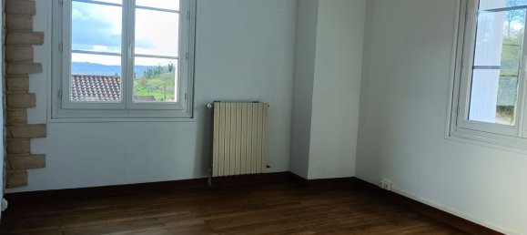 4 chambres Maison à Deux-Sèvres, France No. 319853 3