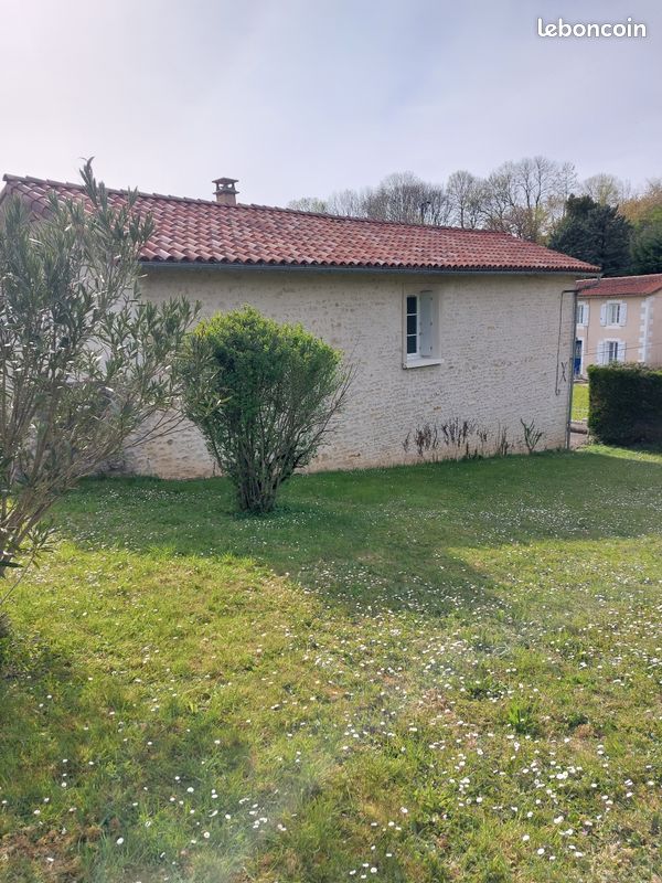 4 chambres Maison à Deux-Sèvres, France No. 319853