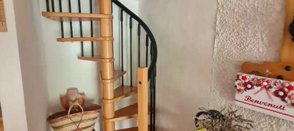 3 Schlafzimmer Haus in Bobbio, Italy, Nr. 372195 7