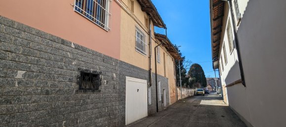 4 bedrooms House in Poirino, Italy No. 317219 18