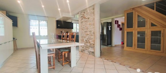 3 bedrooms House in Ons-en-Bray, France No. 238488 8