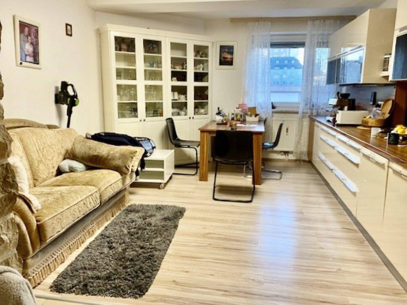 4غرفة شقة في Vienna, Austria رقم 15756