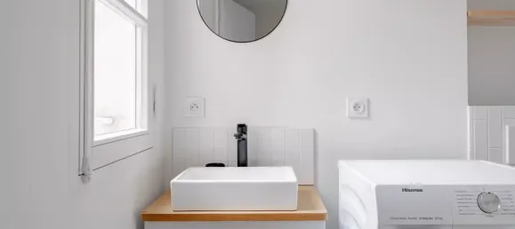 1 bedroom Apartment in Paris, France No. 164491 16