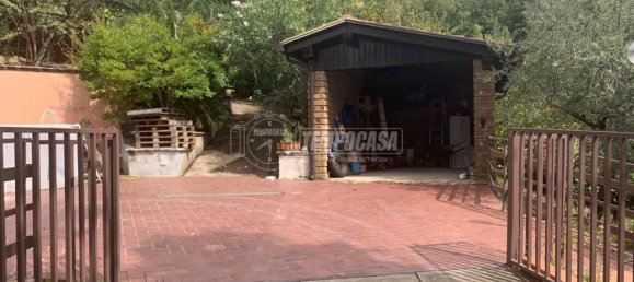 4 Schlafzimmer Haus in Pietrastornina, Italy, Nr. 150640 4