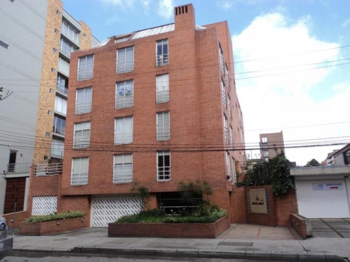 Estudio en Bogotá, Colombia No. 12185