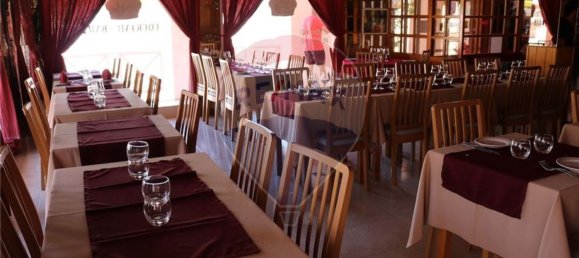 102m² Warehouse in Quarteira, Portugal No. 68018 3