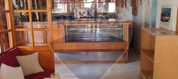 102m² Warehouse in Quarteira, Portugal No. 68018 5