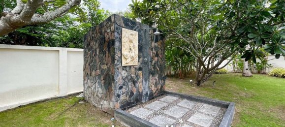 4 bedrooms Villa in Hua Hin, Thailand No. 15140 8