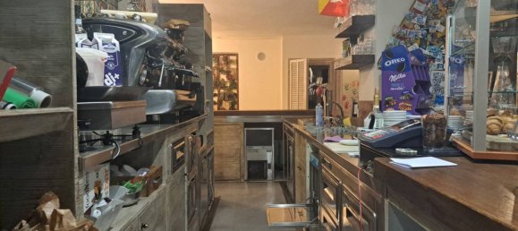 2-salle Propriété commerciale à Pocapaglia, Italy No. 218170 11