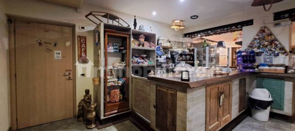 2-salle Propriété commerciale à Pocapaglia, Italy No. 218170 2