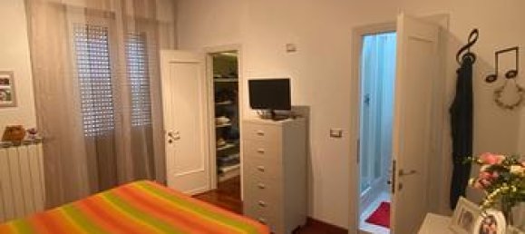 6 rooms Apartment in Perugia, Italy No. 279775 5