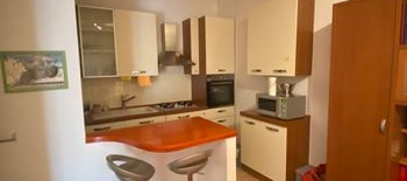 6 rooms Apartment in Perugia, Italy No. 279775 3