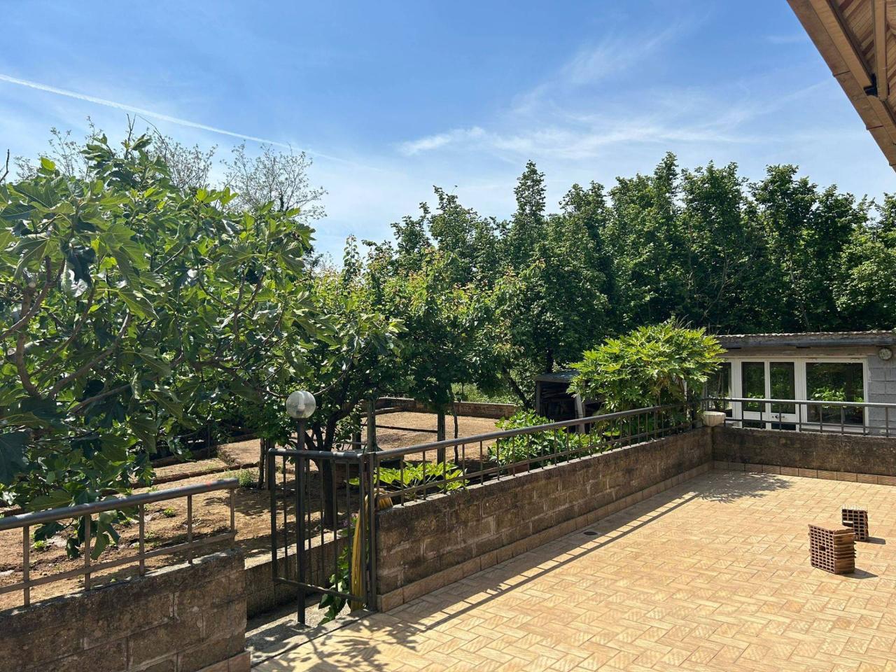 15-Zimmer Villa in Ronciglione, Italy, Nr. 133522