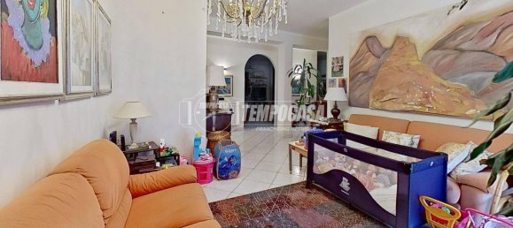 3 غرف نوم شقة في Bari, Italy رقم 89450 14