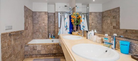 3 bedrooms Penthouse in Malaga, Spain No. 102661 14