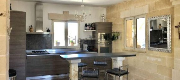 4 rooms Villa in Lecce, Italy No. 254220 7