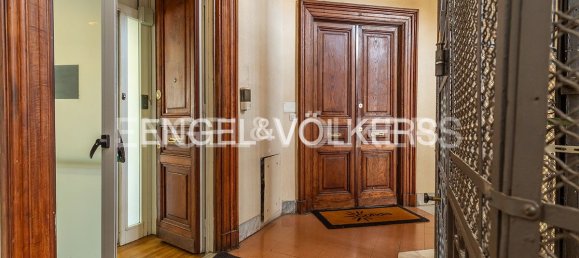 7 bedrooms Apartment in Rome, Italy No. 58717 20