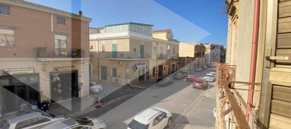 4 rooms House in San Severo, Italy No. 20543 4