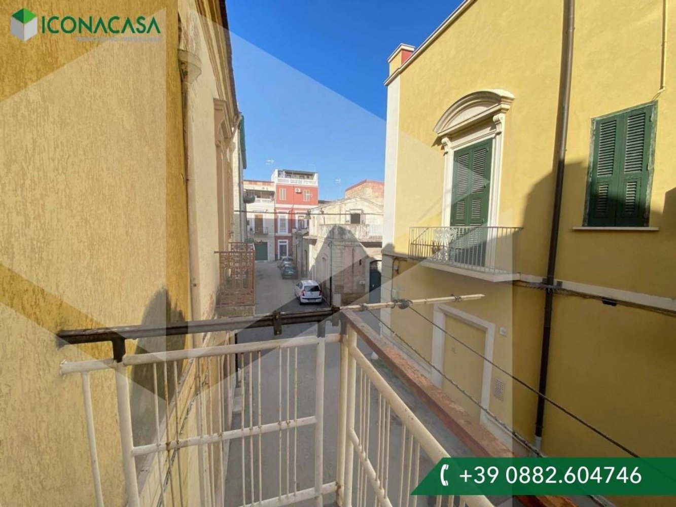 4 rooms House in San Severo, Italy No. 20543