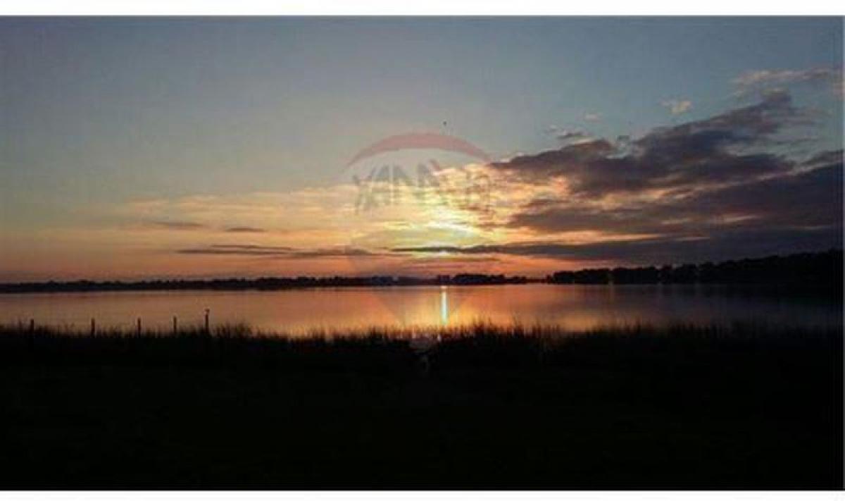 Terreno en Buenos Aires, Argentina No. 114241