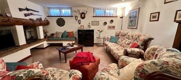 8 bedrooms Villa in Massarosa, Italy No. 317197 23