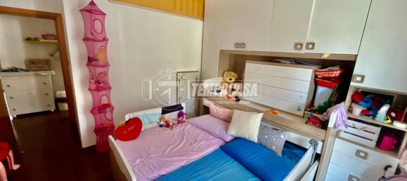 2 bedrooms Apartment in Pescara, Italy No. 339719 17