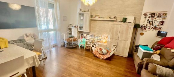 2 bedrooms Apartment in Pescara, Italy No. 339719 6