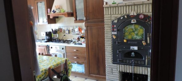 7 rooms Apartment in Roccastrada, Italy No. 115709 2