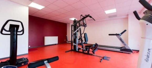 Studio in Reims, France No. 80980 4