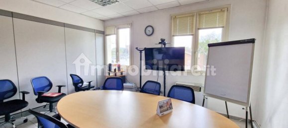 534m² Office in Forlì, Italy No. 317466 5