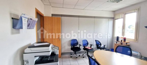 534m² Office in Forlì, Italy No. 317466 6