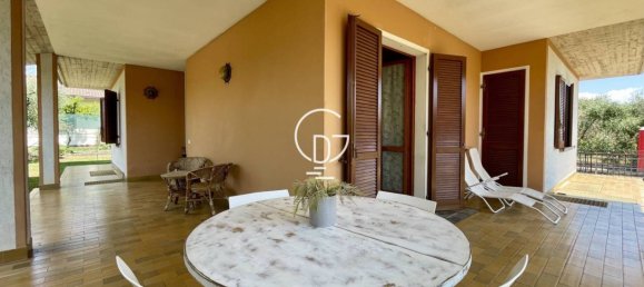 3 Schlafzimmer Villa in Brescia, Italy, Nr. 303519 7