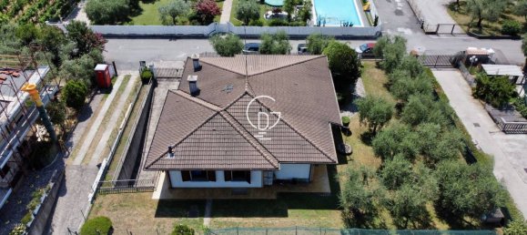 3 Schlafzimmer Villa in Brescia, Italy, Nr. 303519 25