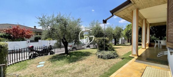 3 Schlafzimmer Villa in Brescia, Italy, Nr. 303519 19