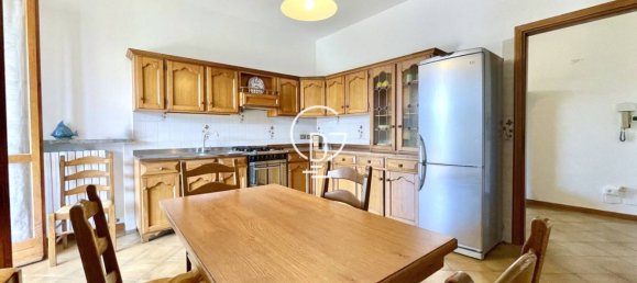 3 Schlafzimmer Villa in Brescia, Italy, Nr. 303519 2