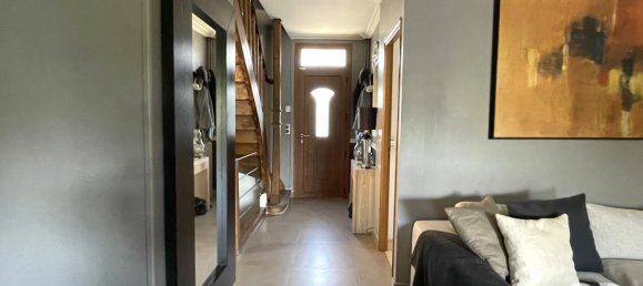 3 bedrooms House in Beauchamp, France No. 317871 6