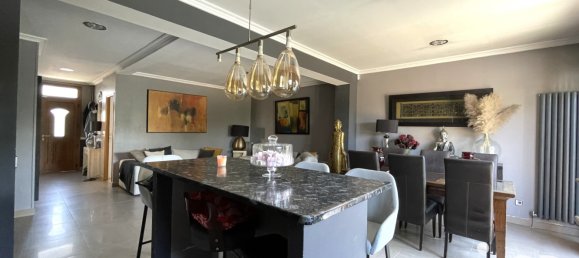 3 bedrooms House in Beauchamp, France No. 317871 10