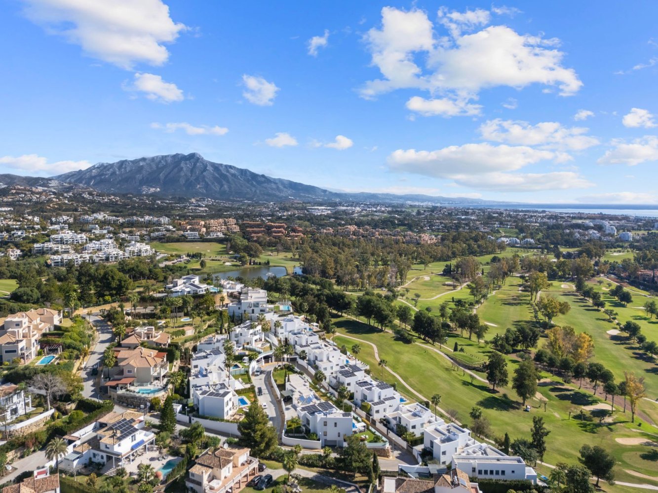 5 غرف نوم فيلا في Estepona, Spain رقم 115830