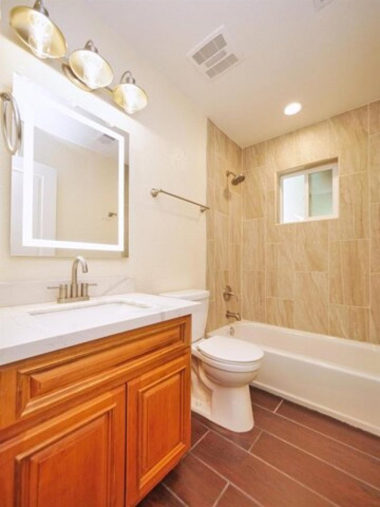 Casa de 3 dormitorios en Alta, USA No. 420842