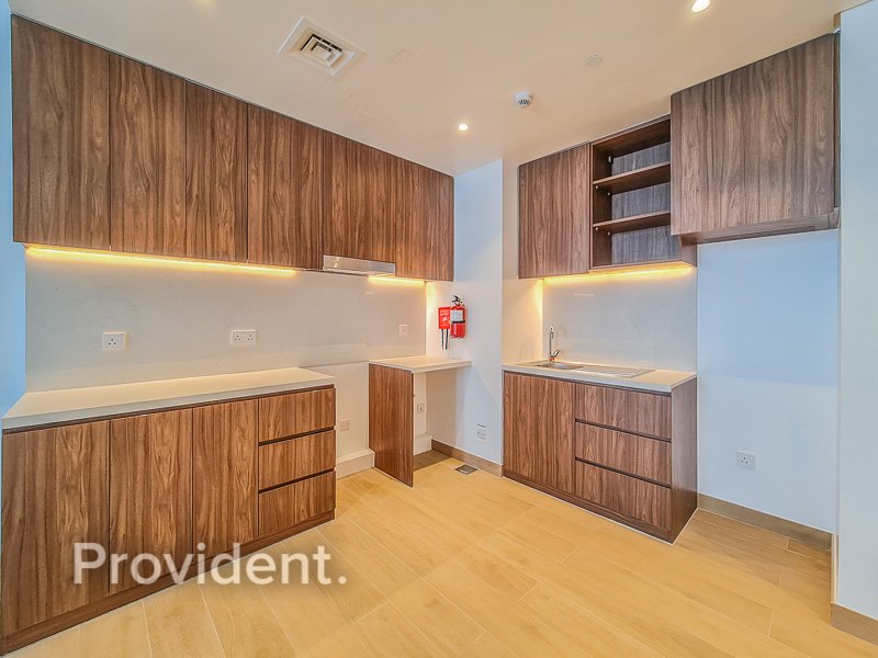 Apartamento de 1 dormitorio en Jumeirah, UAE No. 3726