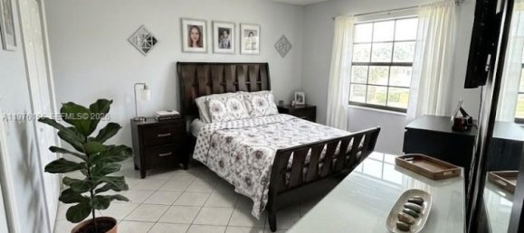4 dormitorios dúplex en venta en Miami, Miami-Dade, Florida, USA № 615290 7