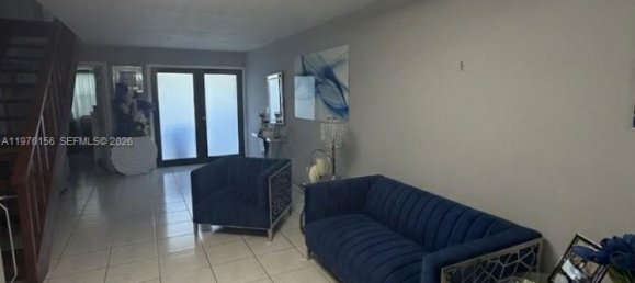 4 dormitorios dúplex en venta en Miami, Miami-Dade, Florida, USA № 615290 25