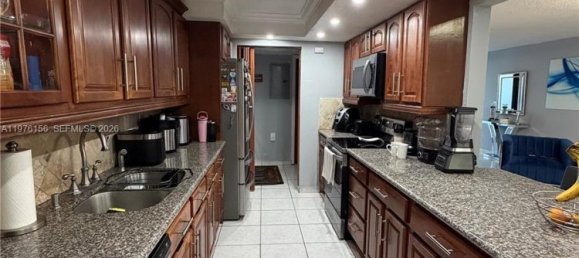4 dormitorios dúplex en venta en Miami, Miami-Dade, Florida, USA № 615290 17