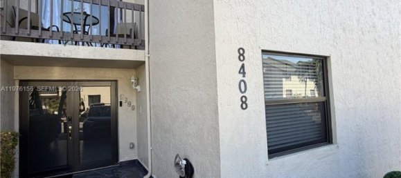 4 dormitorios dúplex en venta en Miami, Miami-Dade, Florida, USA № 615290 30
