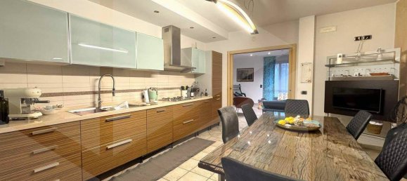 Apartamento de 6 habitaciónes en Vasto, Italy No. 24551 6