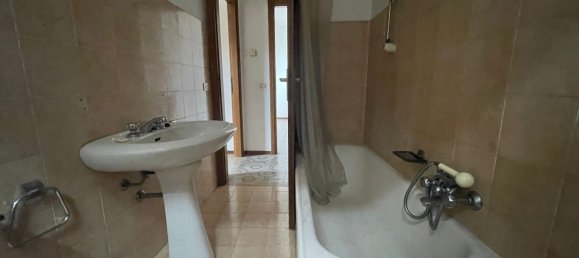 5 rooms House in Borgo Ticino, Italy No. 136356 6