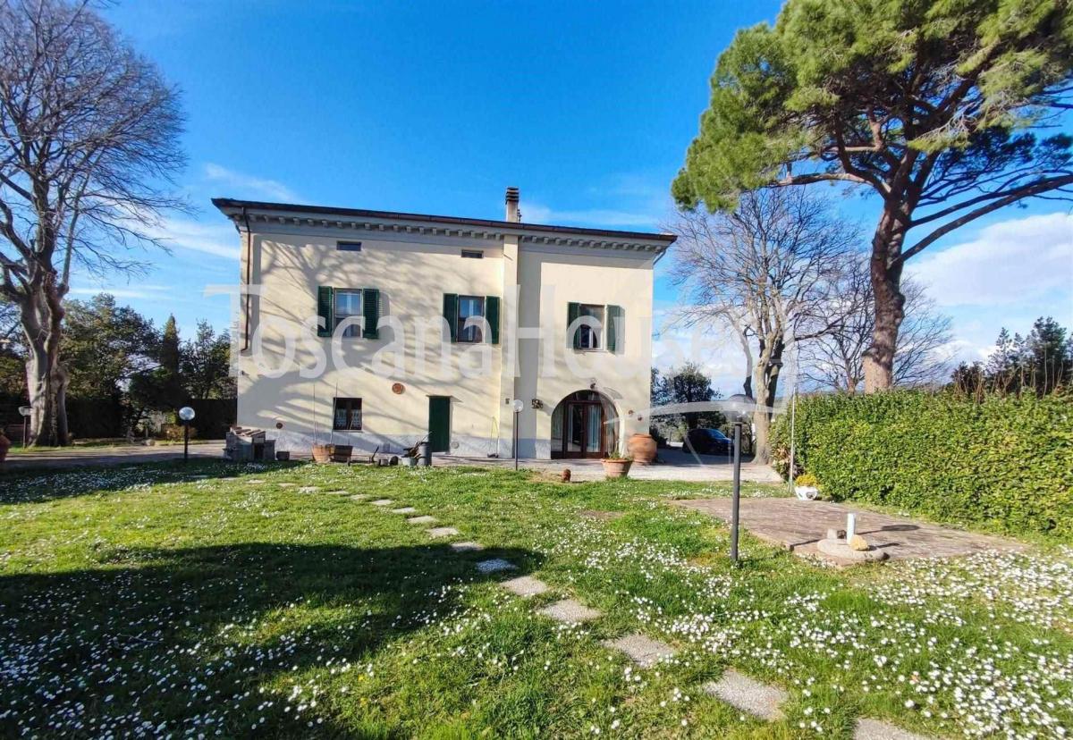 6 Schlafzimmer Villa in Santa Luce, Italy, Nr. 1115